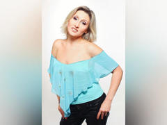 NataliaCat - female with black hair and  small tits webcam at ImLive