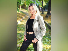 NataliaCat - female with black hair and  small tits webcam at ImLive