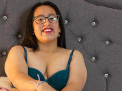 NatalieHarris - female with black hair and  small tits webcam at LiveJasmin