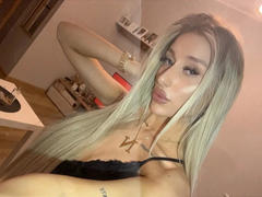 NatalieSusse-hot - blond female webcam at xLoveCam