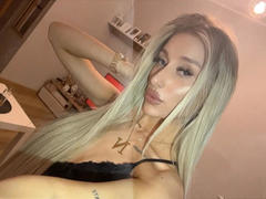 NatalieSusse-hot - blond female webcam at xLoveCam