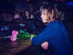 NatalinaMua - blond female webcam at xLoveCam