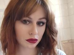 NatalinaMua - blond female webcam at xLoveCam