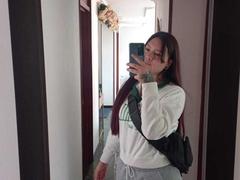 NatalliieSweet - female with brown hair webcam at xLoveCam