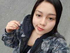 NatalliieSweet - female with brown hair webcam at xLoveCam