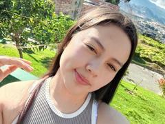 NatalliieSweet - female with brown hair webcam at xLoveCam