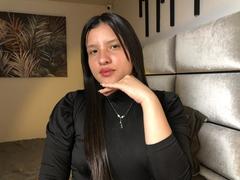 NatashaCruzz - female with black hair webcam at xLoveCam