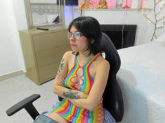 NatashaHotson - female with black hair and  big tits webcam at LiveJasmin