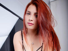 NatashaTobon - female with red hair webcam at LiveJasmin