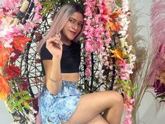 NathaliaLoes - shemale with black hair and  small tits webcam at xLoveCam