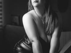 NathyXx from xLoveCam