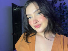 NatiQueen - female with black hair and  big tits webcam at LiveJasmin