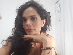 Natthally from xLoveCam