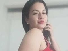 NaturalHanny - female with black hair webcam at xLoveCam