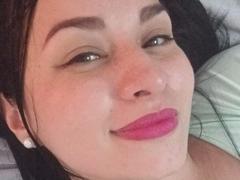 NaturalHanny - female with black hair webcam at xLoveCam