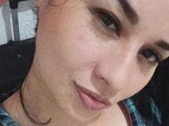 NaturalHanny - female with black hair webcam at xLoveCam