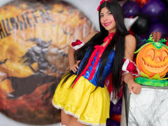 NatyJanssen - female with black hair and  small tits webcam at xLoveCam