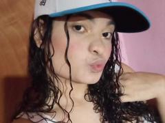 NaughtyCare - female with black hair webcam at xLoveCam