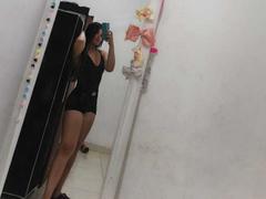 NaughtyMissyy - female with black hair webcam at xLoveCam