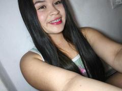 NaughtyMissyy - female with black hair webcam at xLoveCam