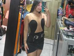 NaughtyMissyy - female with black hair webcam at xLoveCam