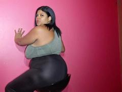 NaughtyPlusSizeGoddess - female with black hair webcam at xLoveCam