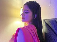 NayaYalitza - female with brown hair and  big tits webcam at xLoveCam