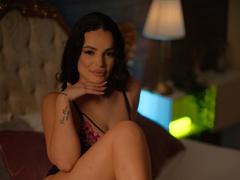 NayraZahra - female with black hair and  big tits webcam at xLoveCam