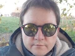 NectarineFad - male webcam at xLoveCam