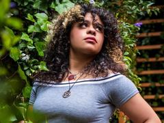 NeffellyRoss - female with brown hair and  big tits webcam at xLoveCam