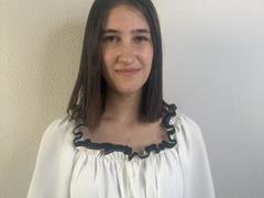 NellValentia from xLoveCam