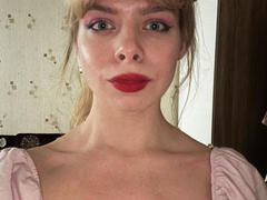 NellieVanduyne from xLoveCam
