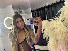 NessaBarret from xLoveCam