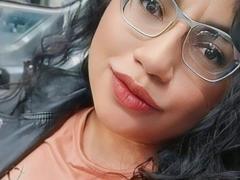 NetfisGraham - female with black hair and  big tits webcam at xLoveCam