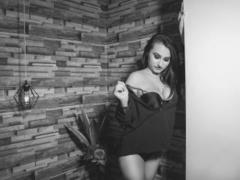 LucyDelise_ - female with brown hair and  big tits webcam at ImLive