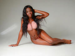 NiaWilliams - female with black hair and  big tits webcam at LiveJasmin