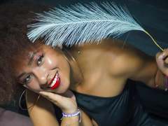 NiaZuri - blond female with  big tits webcam at xLoveCam