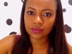 NiahSexy from xLoveCam
