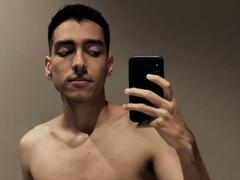 NicholasFinn - male webcam at xLoveCam