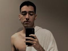 NicholasFinn - male webcam at xLoveCam