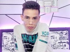 NickSullivan - shemale with brown hair and  small tits webcam at xLoveCam