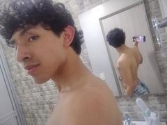 NickWhitte - male webcam at xLoveCam