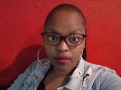 NickiAli from xLoveCam