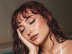 NickiCandy - female with red hair webcam at xLoveCam