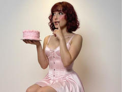 NickiCandy - female with red hair webcam at xLoveCam