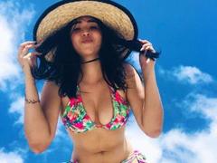 NicoColeman - female with black hair and  small tits webcam at xLoveCam