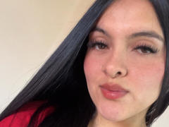 NicoleLie - female webcam at xLoveCam