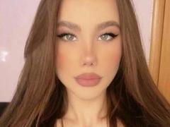 NicoleNight - female with brown hair and  small tits webcam at xLoveCam