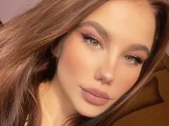 NicoleNight - female with brown hair and  small tits webcam at xLoveCam