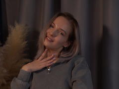 NicoleSpritzer - blond female with  big tits webcam at xLoveCam